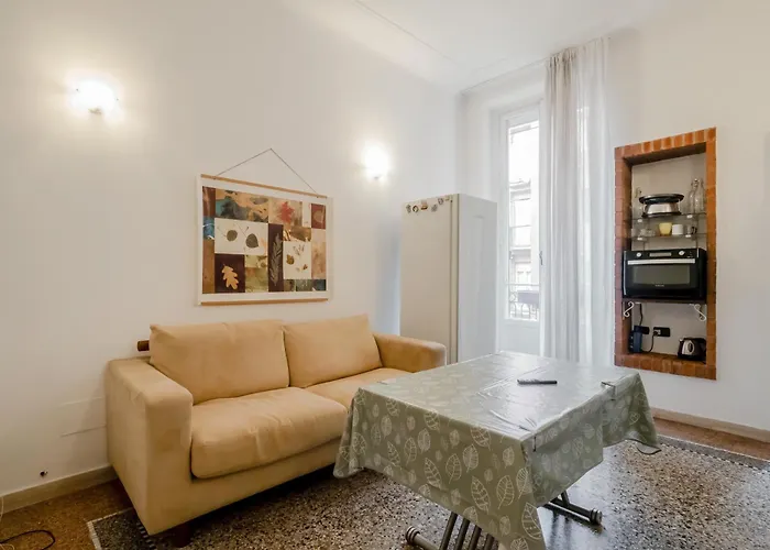 Guesthost - Corso Lodi Cozy With Balcony *