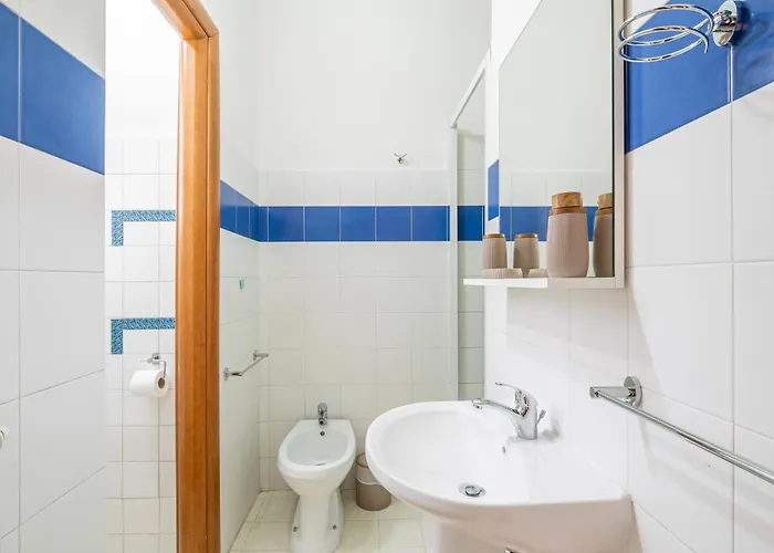 Apartamento Guesthost - Bright Apt- Piazzale Loreto *