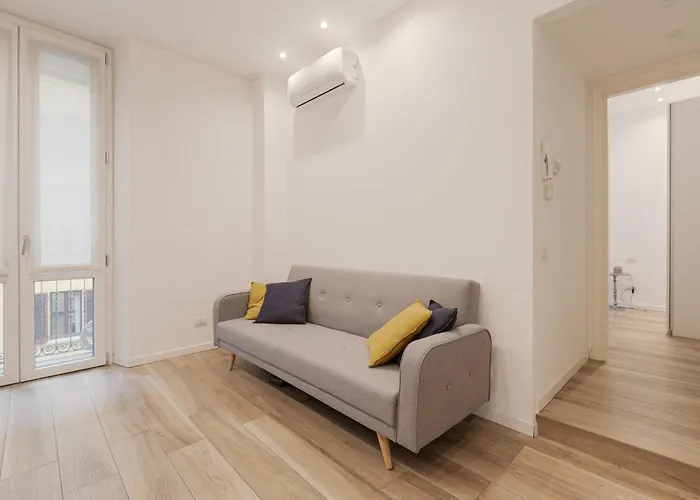 Lovely And Cosy Near Porta Romana Apartment Milan