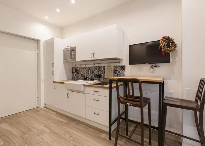 Lovely And Cosy Near Porta Romana Apartment Milan