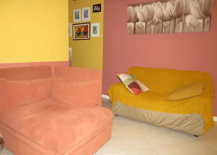 Apartmán Flores Home, Boho Chic Style & Urban Comfort Navigli, Bocconi, Centro