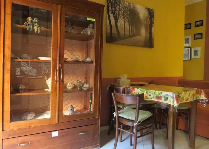 Flores Home, Boho Chic Style & Urban Comfort Navigli, Bocconi, Centro Apartmán Milán