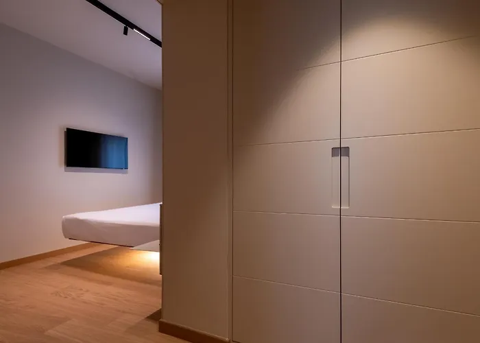 Oriana Homel Apart Otel 4*