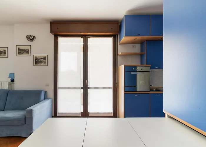 Apartament Guesthost - Chiesa Rossa Comfy Mediolan