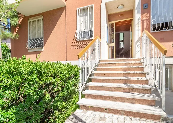 S&m - Casa Afrodite Precotto M1 *