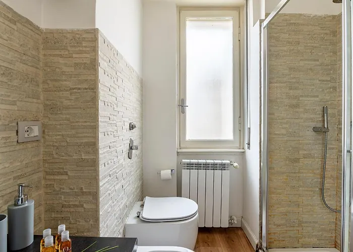 Luminoso Trilocale In Porta Garibaldi 아파트