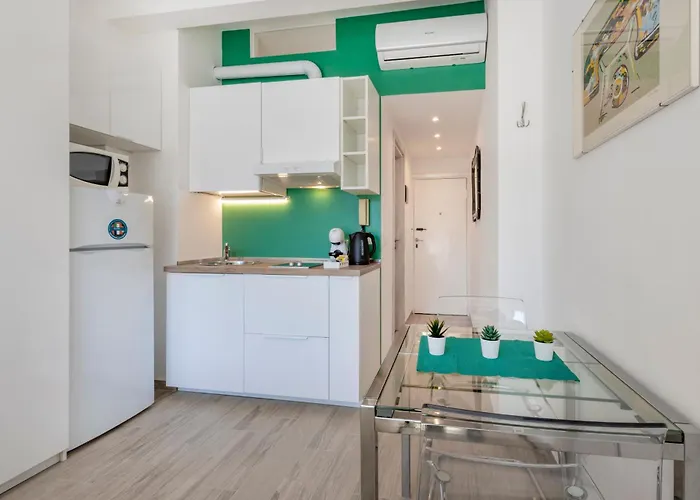 Bocconi 4 - Smeraldo