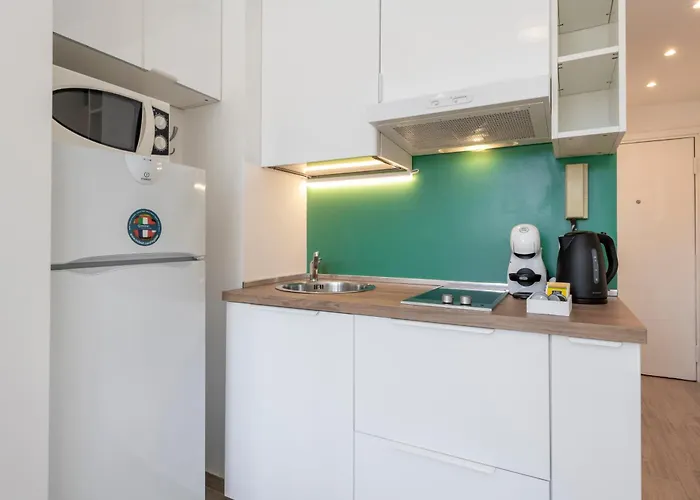 Bocconi 4 - Smeraldo