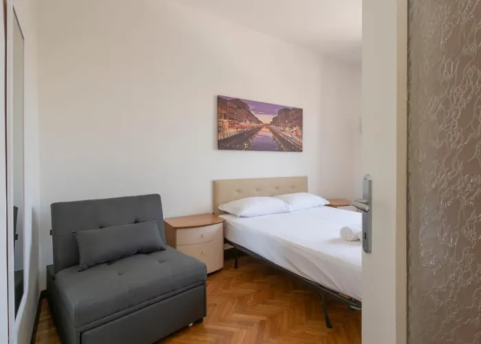 I-host - Marochetti 10 * Milano