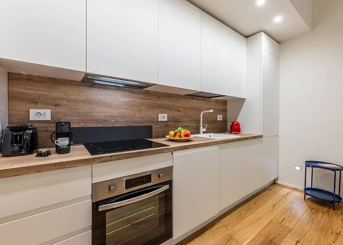 Porta Venezia Elegante Bilocale