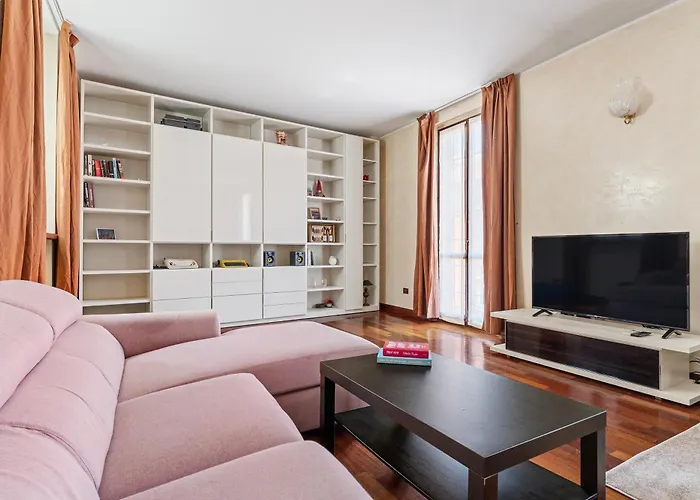 Ampia Casa Su Due Piani, A Pochi Minuti Dai Navigli E Metro 公寓 *