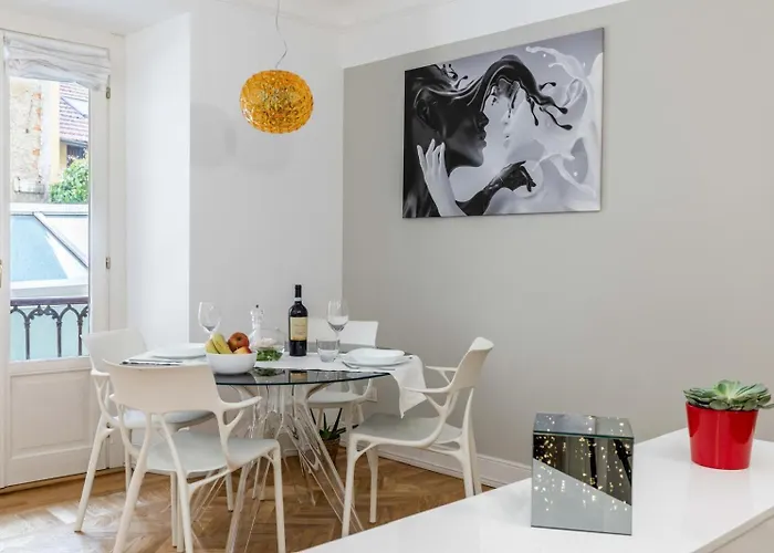 Comecasa Brera Terrace 아파트 *
