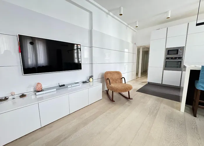 Lejlighed Sant'agostino Large & Elegant Apartment, Milano