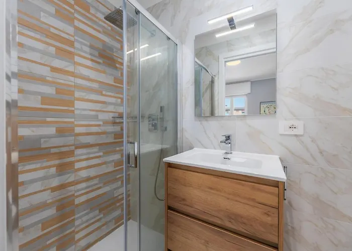 Easy Parking, 10 Min To Malpensa Express, Air Conditioning *