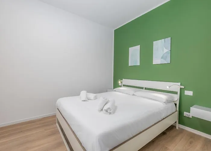 Appartement Easy Parking, 10 Min To Malpensa Express, Air Conditioning