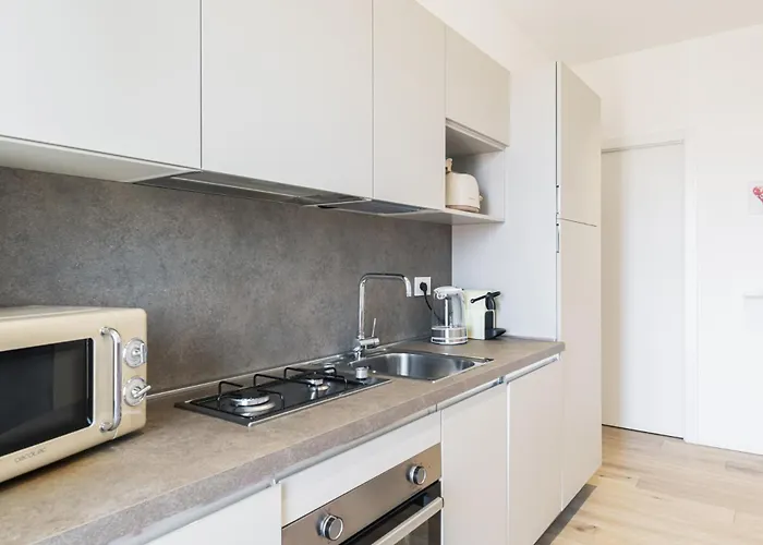 Easylife - Design Contemporaneo Sui Navigli Milano