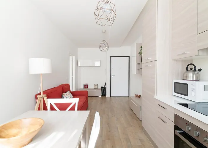 Guesthost - Comfy Appartement *