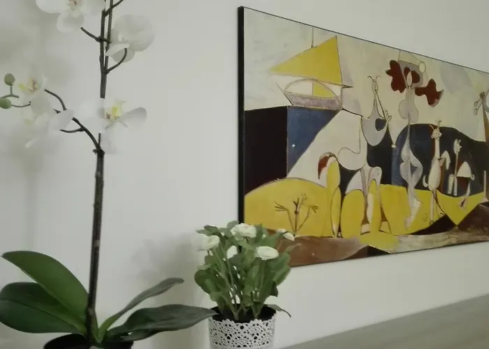 인조이 게스트하우스