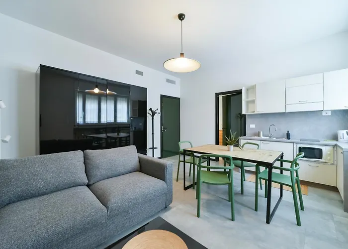 Foresteria Monti * ミラノ