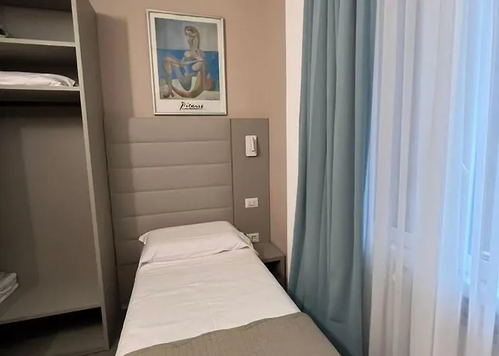 Parma 2* Mediolan