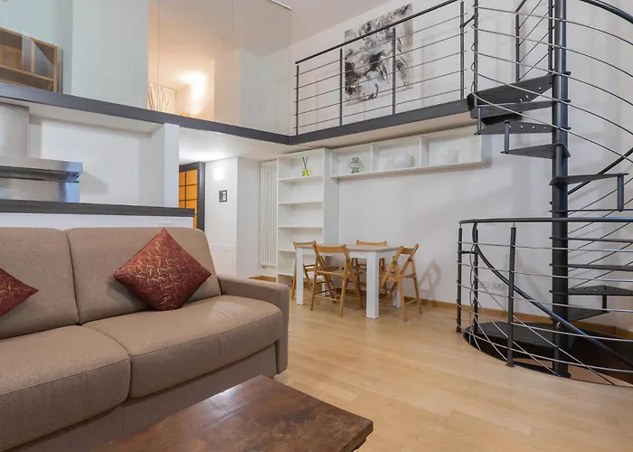 Retreats Navigli * Милан