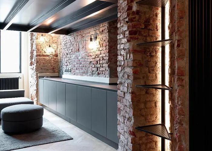 Isola Stylish Loft In アパート ミラノ