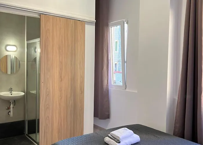Brivio Hotel 2*