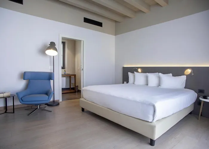 Savona 18 Suites - Member Of Preferred Hotels & Resorts 4*