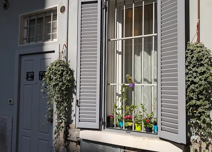 Flat Michelangelo Daire Milano