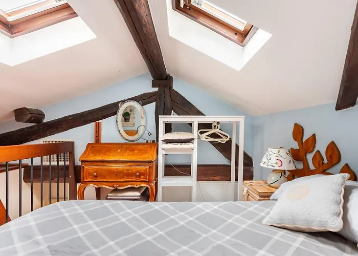 Διαμέρισμα Wonderful Penthouse In The Heart Of