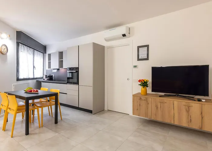 La Casa Sul Naviglio Di Debora Apartman *