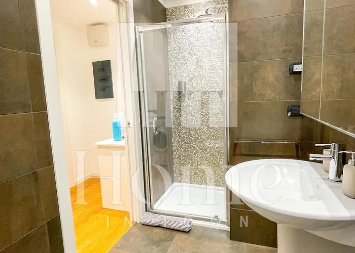 Apartment In Town - - Porta Nuova District Mailand