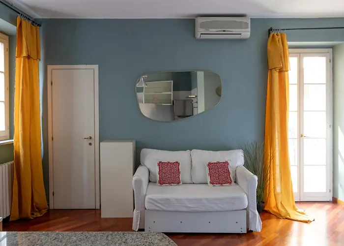 Splendid One Bedroom 2 Level Duomo - Mirable Pm * Milán