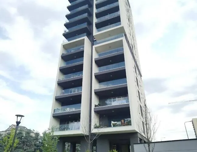 Davide Host | Da Giulietta, 20 Min To Duomo * Milánó