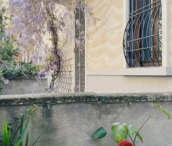 Davide Host | Urban Garden 20 Min. Duomo Apartmán *