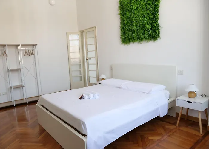 House - 5 Minuti Dalla Metropolitana Apartmán *