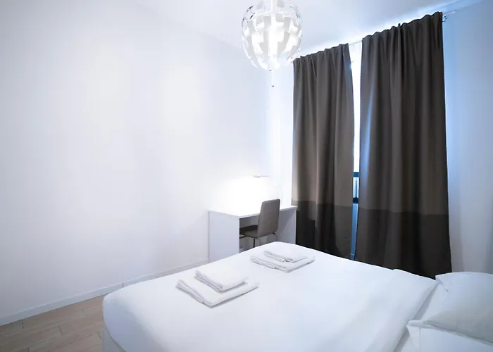 شقة 5min Navigli- Duomo-metro- Ac-fashion District *