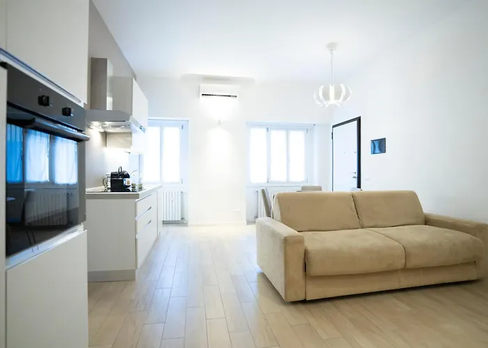 شقة 5min Navigli- Duomo-metro- Ac-fashion District *