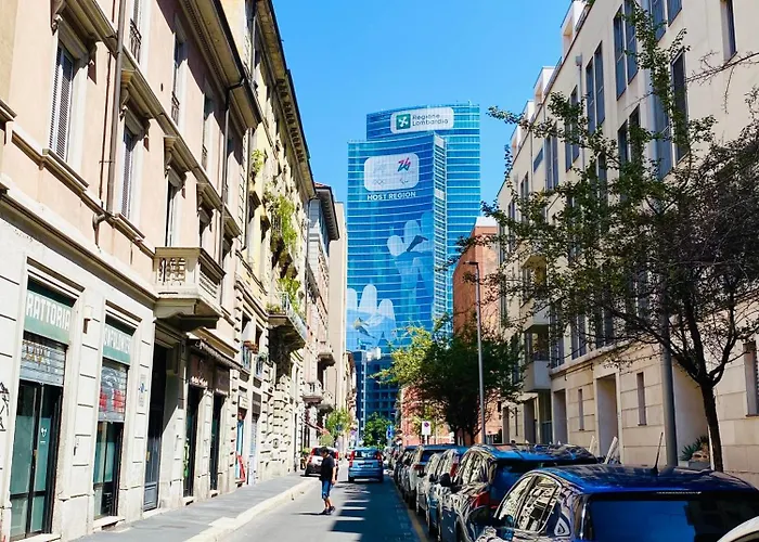 Daire Isola View Bosco Verticale *