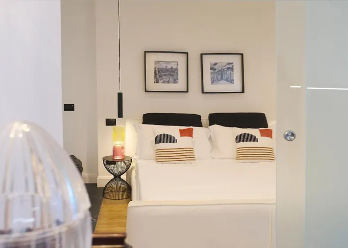 Appartement Comecasa Sforza Chic -10 Min Walk From Duomo Milaan