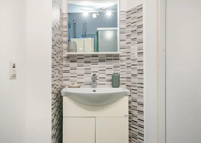 Διαμέρισμα Cozy In The Center *