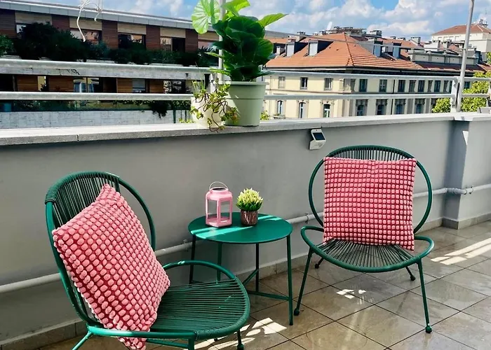 Tricolore Skyline Terrace Mediolan