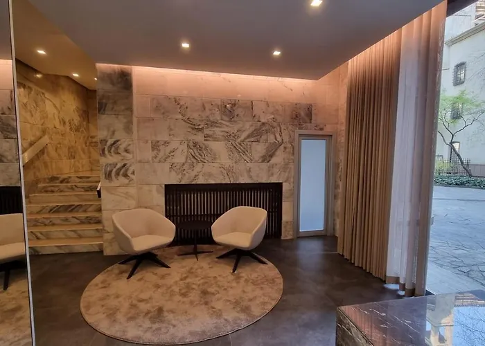 Duomo Area Luxury Design & Netflix Mood Milán