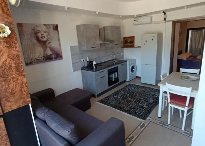 Casettanovara Appartamento Milano