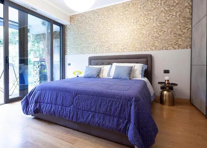 Citylife Mico Modern With Private Garden * ミラノ