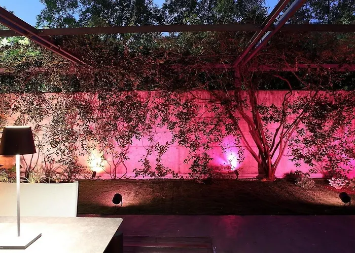 アパート Citylife Mico Modern With Private Garden *