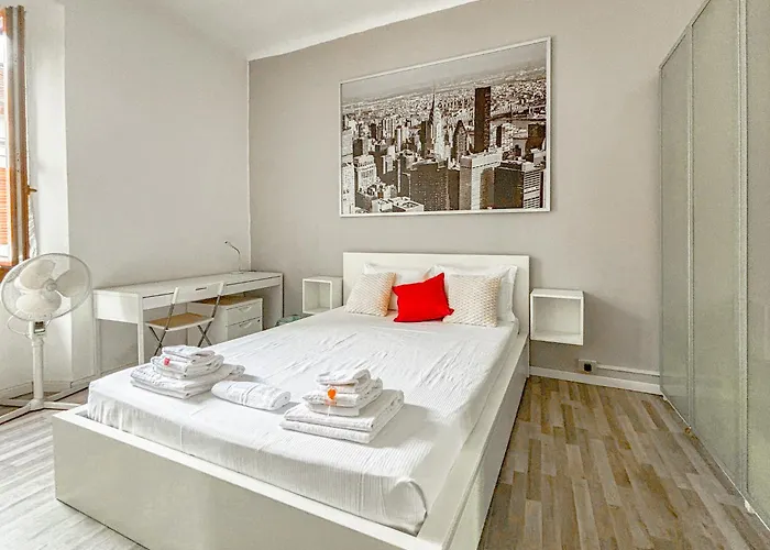 Cf7 Duomo - 3 Mins Walk From Duomo * Milán