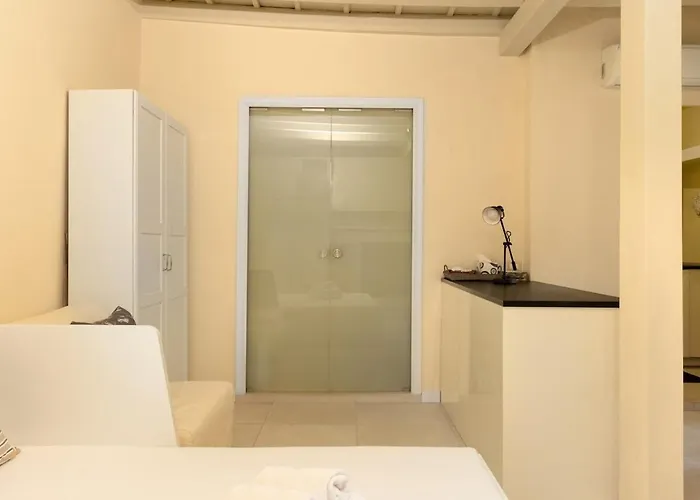 Junior Milano- Quiet And Comfort *