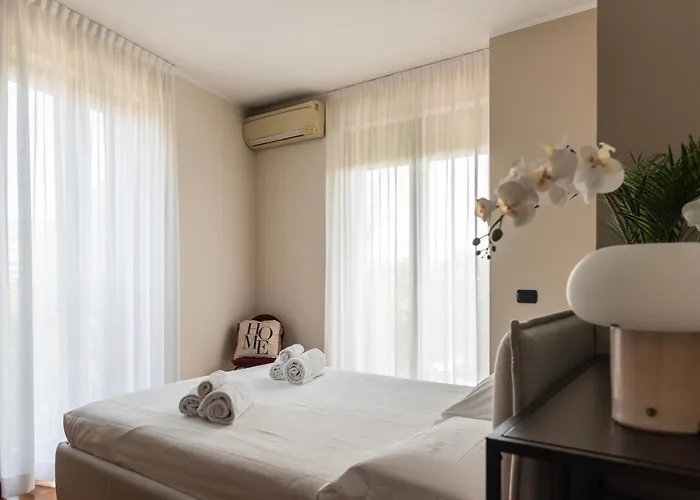 Youhosty - Citylife Terrace On The Park * ミラノ