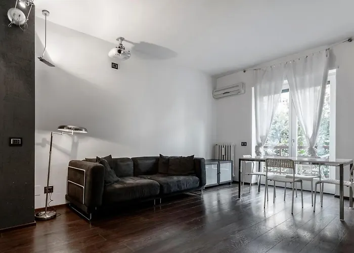 Quite And Bright Tortona District *